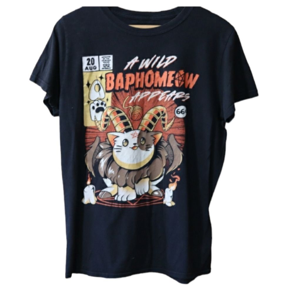 Art Nobility A Wild Baphmeow Novelty T-Shirt Medium Hot Topic Hello Kitty Demon